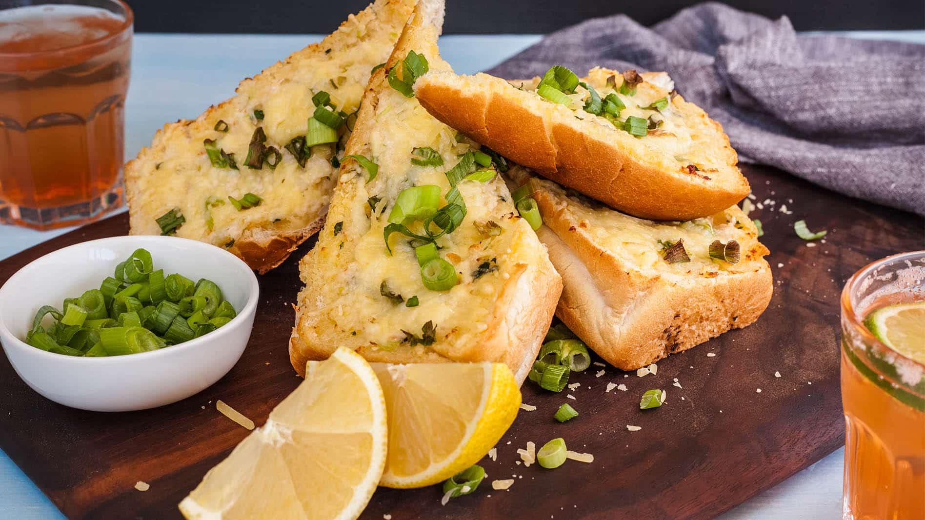 Garlic prawn toast
